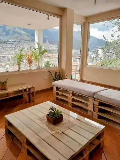 The Temple, Quito Bed & Breakfast